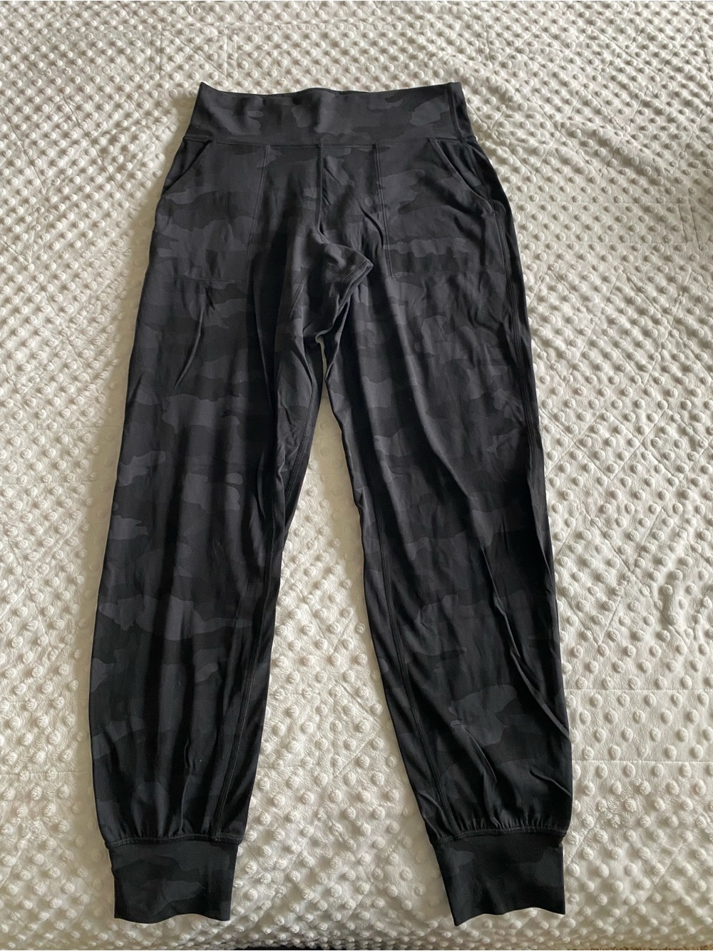 Lululemon Camo Align High Rise Jogger - 26”